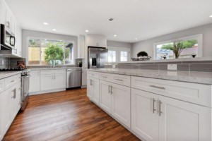 258 S Westwind Dr, El Cajon, CA 92020