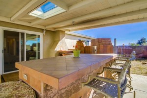 1668 Arnheim Ct, El Cajon, CA 92021
