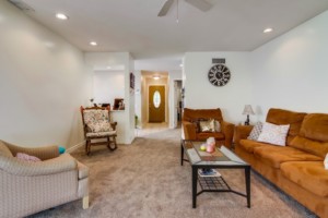 1668 Arnheim Ct, El Cajon, CA 92021