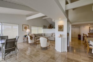 2455 Alto Cerro Cir, San Diego CA 92109