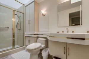 2455 Alto Cerro Cir, San Diego CA 92109