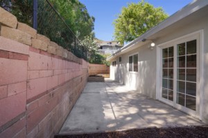 8837 Carmir Dr, Santee, CA 92071