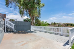 5507 Creston Dr, San Diego, CA 92114