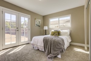 8039 Flanders Dr, San Diego, CA 92126