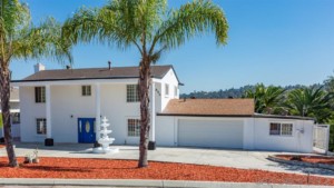 895 Murray Drive, El Cajon, CA 92020