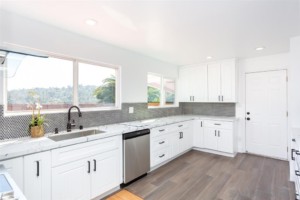 895 Murray Drive, El Cajon, CA 92020