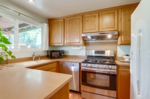 8420 Lomker Way, Santee, CA 92071