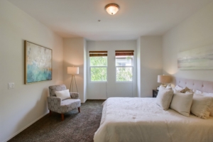4076 Sandton Lane, San Diego, CA 92105