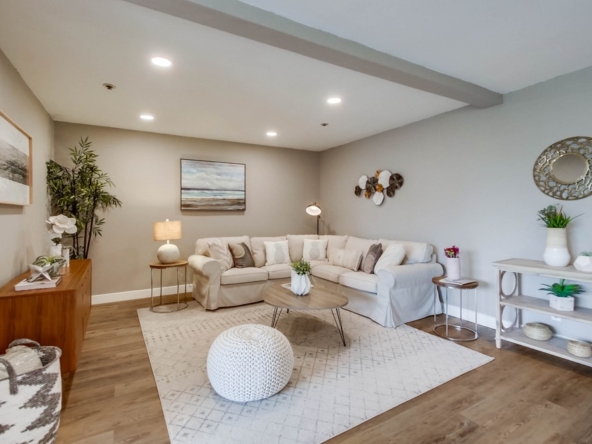 727 Sapphire Street #210, San Diego, CA 92109